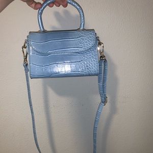 blue handbag 🦋